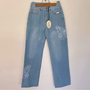 NWT Women's Medium Wash Straight Leg Jeans with Butterfly Embroidery